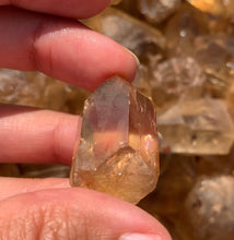 Charger l'image dans la galerie, Citrine brut 86