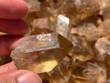 Charger l'image dans la galerie, Citrine brut 36