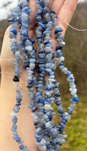 Charger l'image dans la galerie, Perles en aventurine bleue, forme chips