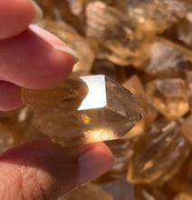 Charger l'image dans la galerie, Citrine brut 86