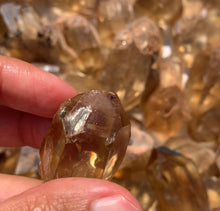 Charger l'image dans la galerie, Citrine brut 102