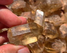 Charger l'image dans la galerie, Citrine brut 36