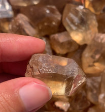 Charger l'image dans la galerie, Citrine brut 98