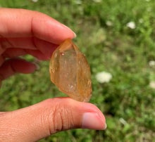Charger l'image dans la galerie, Citrine brut 89
