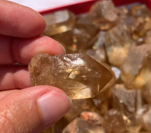 Charger l'image dans la galerie, Citrine brut 89