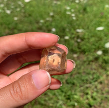 Charger l'image dans la galerie, Citrine brut 82