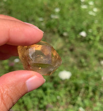 Charger l'image dans la galerie, Citrine brut 94