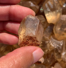 Charger l'image dans la galerie, Citrine brut 97