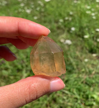 Charger l'image dans la galerie, Citrine brut 70