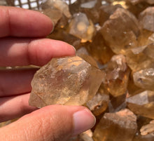 Charger l'image dans la galerie, Citrine brut 50