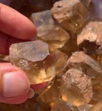 Charger l'image dans la galerie, Citrine brut 43