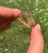 Charger l'image dans la galerie, VENDU Citrine brut 99