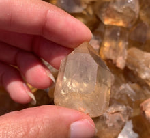 Charger l'image dans la galerie, Citrine brut 83