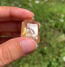 Charger l'image dans la galerie, Citrine brut 86