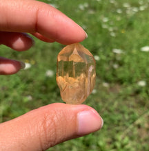 Charger l'image dans la galerie, Citrine brut 61