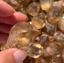 Charger l'image dans la galerie, Citrine brut 91