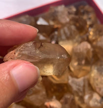 Charger l'image dans la galerie, Citrine brut 95