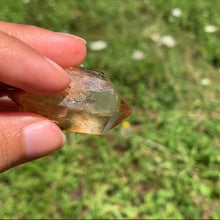 Charger l'image dans la galerie, Citrine brut 71