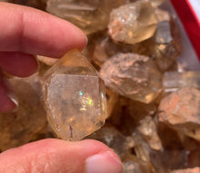 Charger l'image dans la galerie, Citrine brut 66