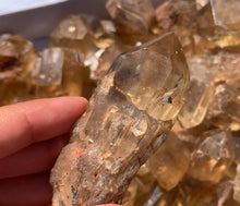 Charger l'image dans la galerie, Citrine brut 30