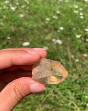 Charger l'image dans la galerie, Citrine brut 83