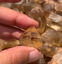 Charger l'image dans la galerie, Citrine brut 54