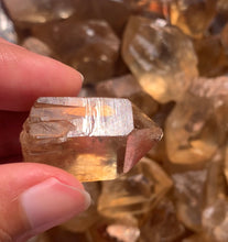 Charger l'image dans la galerie, Citrine brut 98