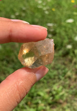 Charger l'image dans la galerie, VENDU Citrine brut 57
