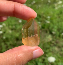 Charger l'image dans la galerie, Citrine brut 86