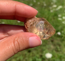 Charger l'image dans la galerie, Citrine brut 96