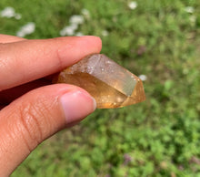 Charger l'image dans la galerie, Citrine brut 89