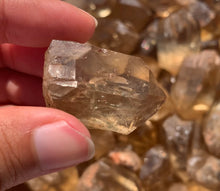 Charger l'image dans la galerie, Citrine brut 92