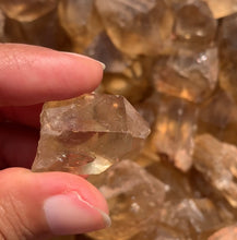 Charger l'image dans la galerie, Citrine brut 82