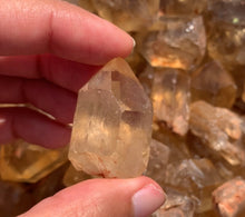 Charger l'image dans la galerie, Citrine brut 83