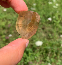 Charger l'image dans la galerie, Citrine brut 94