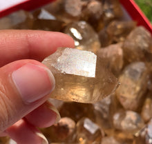 Charger l'image dans la galerie, Citrine brut 101