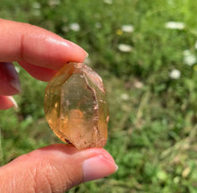Charger l'image dans la galerie, Citrine brut 102