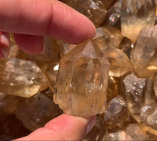 Charger l'image dans la galerie, Citrine brut 92