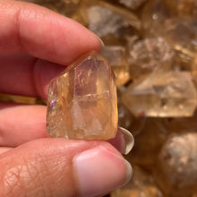 Charger l'image dans la galerie, Citrine brut 86