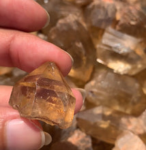 Charger l'image dans la galerie, Citrine brut 54