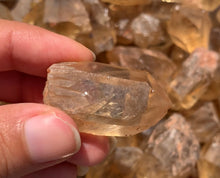 Charger l'image dans la galerie, Citrine brut 59
