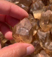 Charger l'image dans la galerie, VENDU Citrine brut 99