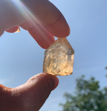 Charger l'image dans la galerie, Citrine brut 66