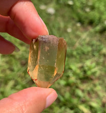Charger l'image dans la galerie, VENDU Citrine brut 56
