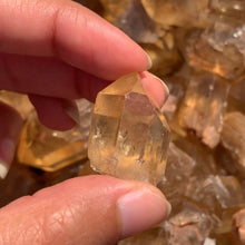 Charger l'image dans la galerie, Citrine brut 82