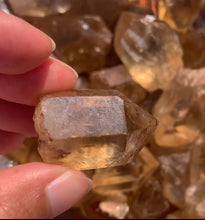 Charger l'image dans la galerie, Citrine brut 98