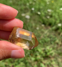Charger l'image dans la galerie, VENDU Citrine brut 56