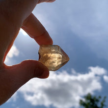 Charger l'image dans la galerie, Citrine brut 60