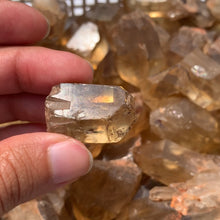 Charger l'image dans la galerie, Citrine brut 49