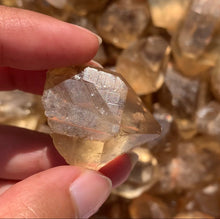 Charger l'image dans la galerie, Citrine brut 91